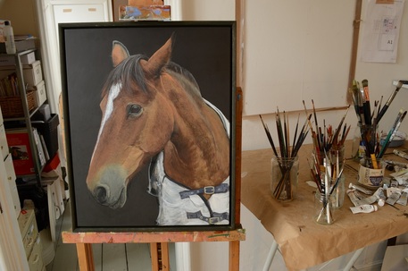 Horse painting artist commissions in Gloucestershire by Fourlegs.co.uk